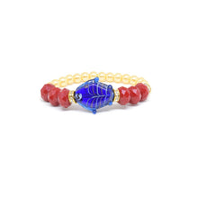 Cargar imagen en el visor de la galería, Pulsera Perlas Piedras Rojas Pez Dama