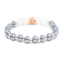 Cargar imagen en el visor de la galería, Pulsera Perlas Tornasol Plateadas Dama
