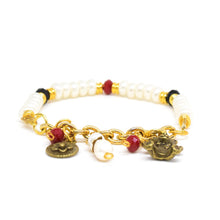 Cargar imagen en el visor de la galería, Pulsera Perlas Detalles Dorados Dama