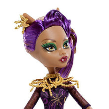 Cargar imagen en el visor de la galería, Muñeca Monster High Alfombra Negra Mattel