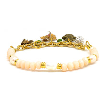 Cargar imagen en el visor de la galería, Pulsera Piedras Beige Toques Dorados Dijes
