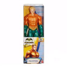 Cargar imagen en el visor de la galería, Figura De Acción Aquaman DC Comics