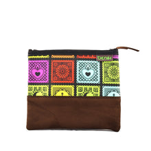 Cargar imagen en el visor de la galería, Cosmetiquera Estuche Doble Benik Papel Picado