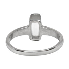 Cargar imagen en el visor de la galería, Anillo Solitario con Piedra Rectangular Acero Inoxidable
