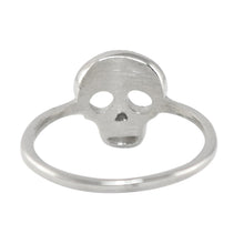 Cargar imagen en el visor de la galería, Anillo de Cráneo con Piedras Calavera Acero Inoxidable Mujer