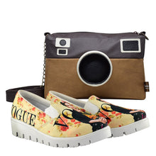 Cargar imagen en el visor de la galería, Conjunto Bolsa Cartera Cámara 3D Rectangular Café con Tenis Zapatos Frida Vogue