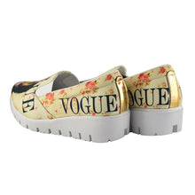 Cargar imagen en el visor de la galería, Conjunto Bolsa Cartera Cámara 3D Rectangular Café con Tenis Zapatos Frida Vogue