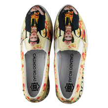 Cargar imagen en el visor de la galería, Conjunto Bolsa Cartera Cámara 3D Rectangular Café con Tenis Zapatos Frida Vogue