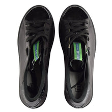 Cargar imagen en el visor de la galería, Conjunto Bolsa Cartera Cámara 3D Rectangular Negro Brillante y Zapatos Tenis Negros