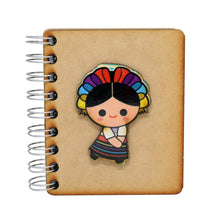 Cargar imagen en el visor de la galería, 3 Libretas Cuadernos Blocs MDF Diseños Varios Muñecas