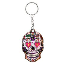 Cargar imagen en el visor de la galería, 6 Llaveros MDF Artesanales Diseños Varios Calaveras
