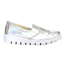 Cargar imagen en el visor de la galería, Conjunto Bolsa Cartera Cámara 3D Rectangular Negro Brillante y Zapatos Tenis Metálicos Tornasol