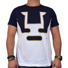 Cargar imagen en el visor de la galería, Playera Equipo de Fútbol Pumas Logo en Pecho Hombre