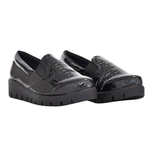 Cargar imagen en el visor de la galería, Tenis Altos Zapatos Charol Negro Textura Calzado Rojas